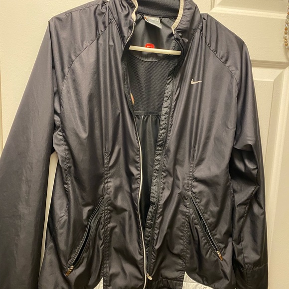 Nike Fitstorm Full Zip Jacket Women's Black Vented Windbreaker Mock Neck SZ SM - Picture 8 of 16